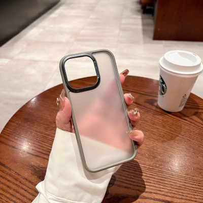 Ốp lưng cho iPhone 16 Pro hiệu Likgus lưng nhám viền màu chống sốc chống bụi bẩn chống vân tay có viền bảo vệ camera - hàng chính hãng