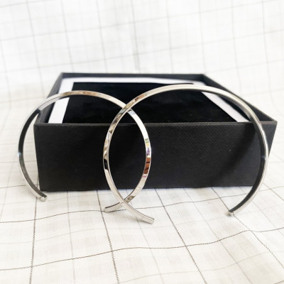 Vòng tay Cuff không đen, không rỉ - Lắc Tay Cặp Đôi Nam Nữ Titan