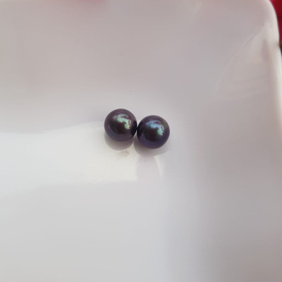 Đôi Bông Tai Ngọc Trai Cao Cấp Màu đen xám  Size 7mm tự nhiên Mệnh thủy mộc  Nữ về bọc làm đôi bông tai vàng đeo cực kỳ xinh ạ