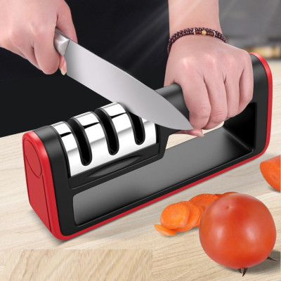Dụng cụ mài dao , kéo bằng thép không gỉ , sét , với  3 rãnh sắc bén , máy mài dao bằng tay 3 cấp độ  vô cùng tiện lợi 