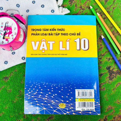 Sách - Trọng Tâm Kiến Thức Phân Loại Bài Tập Theo Chủ Đề Vật Lí 10 - ndbooks