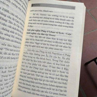 BÁN ĐẢO Ả RẬP - Tinh thần Hồi giáo và thảm kịch dầu mỏ - Nguyễn Hiến Lê - Bizbooks