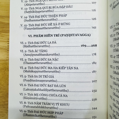 Bộ 2 quyển sách Chú Giải Kinh Pháp Cú ( Quyển 1 -2)