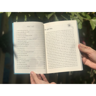SÁCH - Tuổi dậy thì - Từ "Cô bé" đến "Cô nàng"