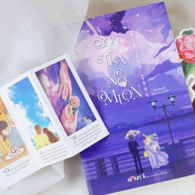 Sơn Trà Nở Muộn (Phiên bản tặng kèm 02 bookmark và 01 postcard)