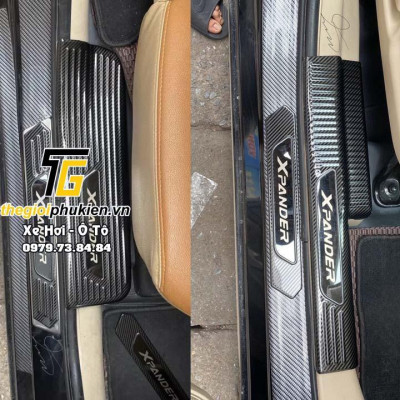 Bộ Ốp bậc cửa, Nẹp bước chân Mitsubishi Xpander vân Carbon