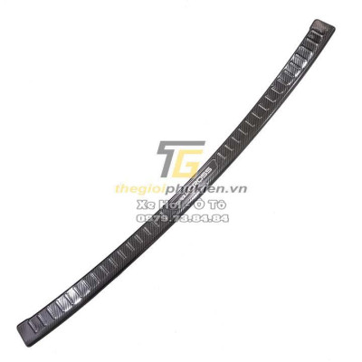 Bộ ốp chống trầy bậc cốp Toyota Corolla Cross 2020 vân Carbon