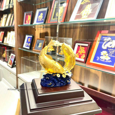 Tượng Đôi Cá Chép Dát Vàng 24K(	24x18x13 cm) MT Gold Art- Hàng chính hãng, trang trí nhà cửa, phòng làm việc, quà tặng sếp, đối tác, khách hàng, tân gia, khai trương 