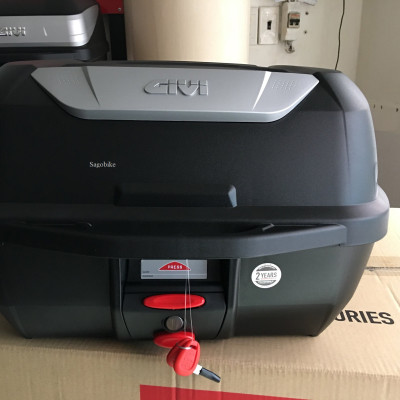 Thùng xe Airblade 2020, thùng Givi E43NTL và baga givi lắp cho xe Air Blade 150