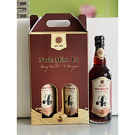 Xách Nước Mắm Lú Bà Hai 60 Đạm ( 2 chai thủy tinh x 500ml )
